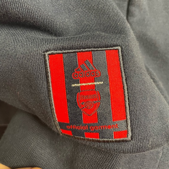 ARSENAL LONDON 2019 2020 ADIDAS BLUE CREWNECK SWEATER MEN Large - Picture 3 of 6